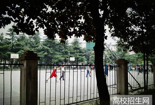 安徽工商職業(yè)學(xué)院