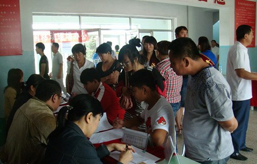 齊齊哈爾農(nóng)業(yè)機械化學校