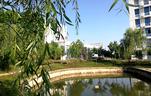 克東縣職業(yè)技術教育中心