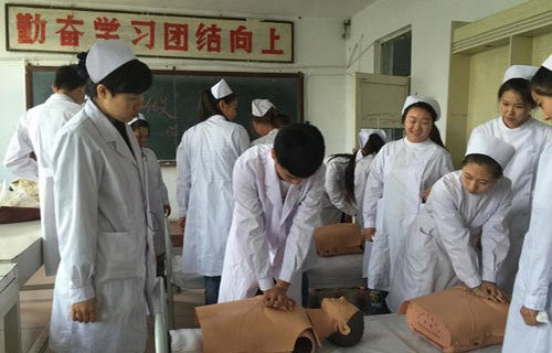 哈爾濱現(xiàn)代醫(yī)護衛(wèi)生學校