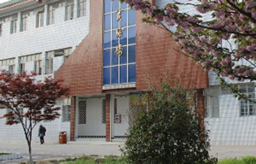 安徽機(jī)電工程學(xué)校