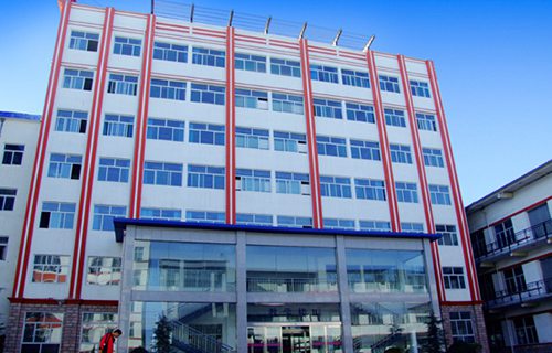 牡丹江工藝美術(shù)學(xué)校