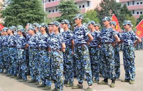 安徽輕工業(yè)干部中等專業(yè)學校