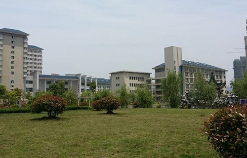 蘿北縣職業(yè)技術(shù)教育中心學(xué)校