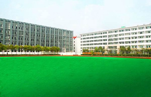 伊春市職業(yè)技術(shù)教育中心學(xué)校