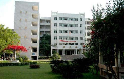 亳州市古城鎮(zhèn)鐵佛初級職業(yè)中學