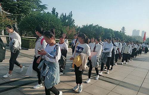 合肥應(yīng)用科技學(xué)校