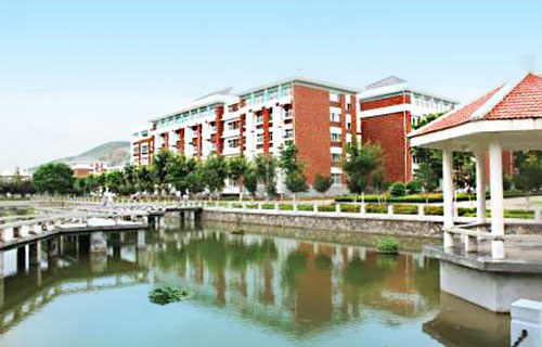 安徽明星科技中專學(xué)校