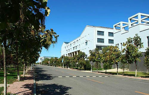 安徽金寨職業(yè)學校