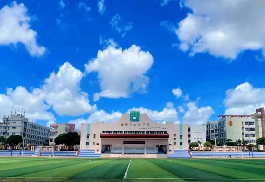 福建中職升學(xué)資訊：福建九地市中職升學(xué)率排名第一的學(xué)校來(lái)了!