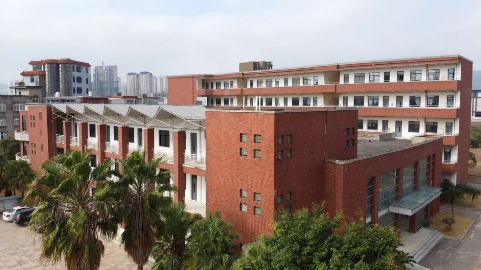 一文了解！福建中考200-300分可以讀哪些學(xué)校？